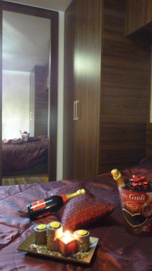 5 Apartshotel Faleza Galati 外观 照片